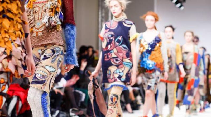 Fashion Industry: A Dynamic World of Style, Innovation, and Trends